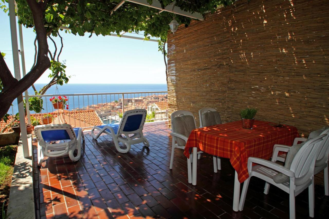 Ante Apartment